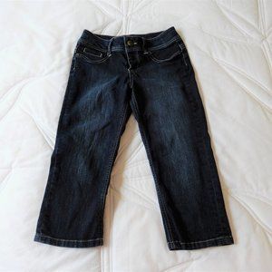 Candie’s Kohls Capri Jeans Med Wash in Girl’s Size 12